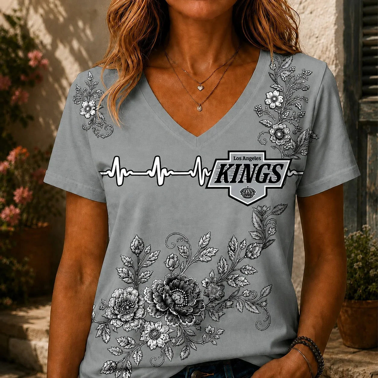 [SUPER SALE] NEW CUSTOMIZED NHL16 LAK LOS ANGELES KINGS V-NECK FEMALE SHIRT