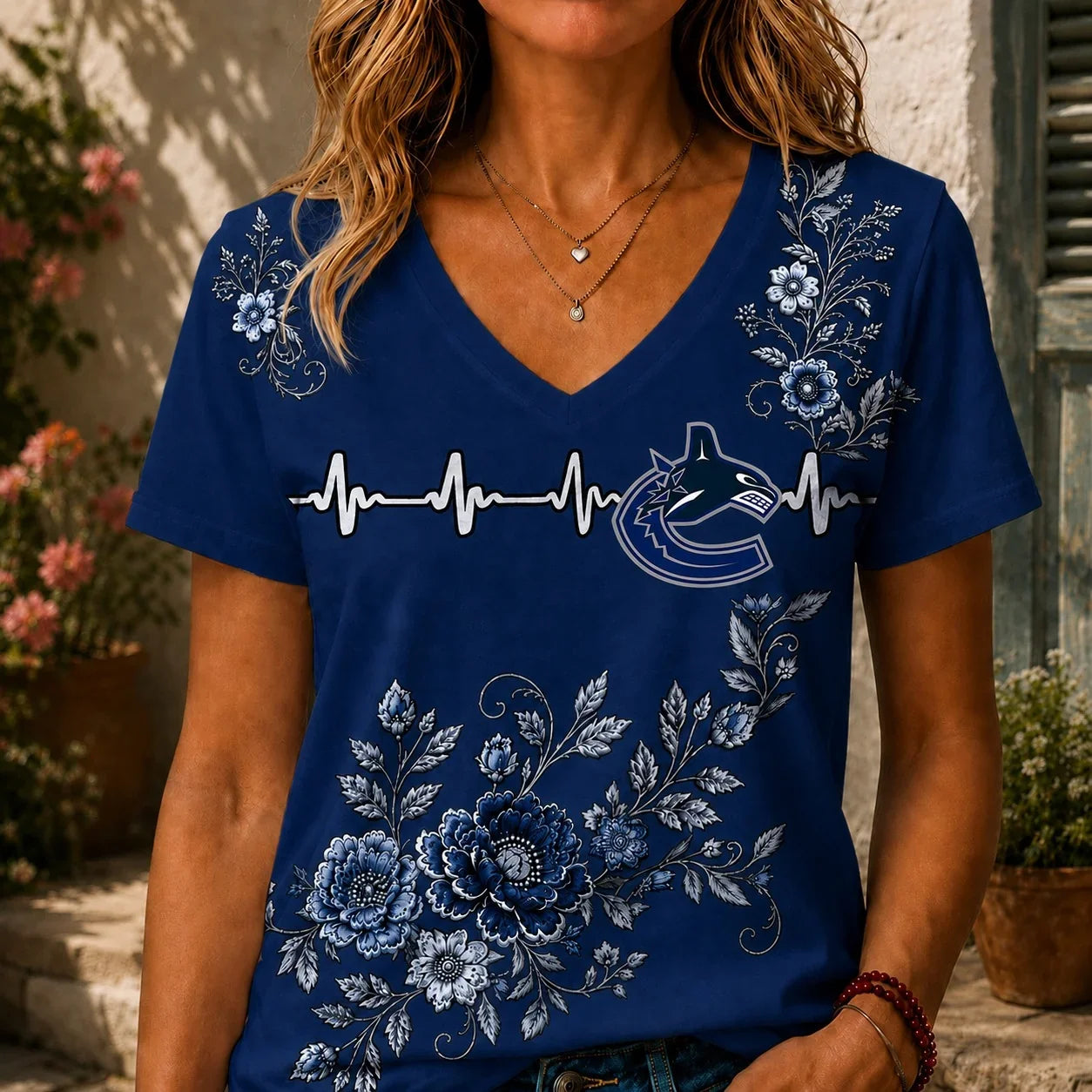 [SUPER SALE] NEW CUSTOMIZED NHL19 VCC VANCOUVER CANUCKS V-NECK FEMALE SHIRT